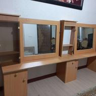 صندلی و میز کار آرایشگاه