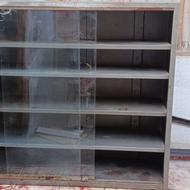 قفسه کتابخانه فلزی