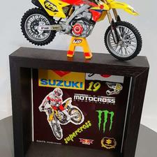 ماکت موتور مقیاس 1/18 و 1/12 کراس کاوازاکی