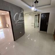 فروش ساختمان خدماتی اداری112متر دارای پارکینگ در خیابان بابل