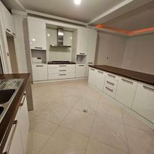 اجاره آپارتمان 270 متر در جمشیدیه