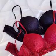 شورت وسوتین