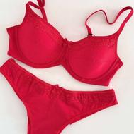 شورت وسوتین