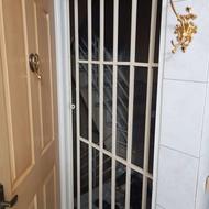 حفاظ درب اپارتمان