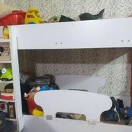 تخت خواب بچه درخد نو سالم