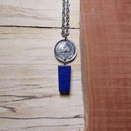 گردنبند سکه شیر و خورشید و سنگ لاجورد
