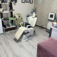 منشی مطب زیبایی