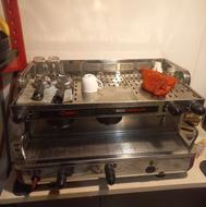 اسپرسوساز صنعتی نیمه اتومات جیمبالی m22