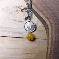 گردنبند سکه و مهره عقیق