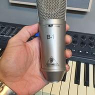 میکروفون استودیویی بهرینگر B1