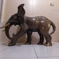 مجسمه فیل قلمکاری