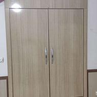 فروش دو عدد جالباسی دیواری