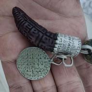 فروش انگشتر و سنگهای قدرتمند