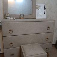 سرویس خواب ( در حدنو ) + تشک 2 نفره رویال ( نو )