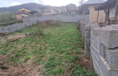 زمین داخل بافت مسکونی روستا