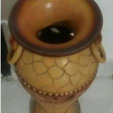 گلدان سفالی قدیمی