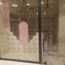 فروش مغازه تجاری/24 متر با اقساط 12ماهه/ اماده/ جنب مترو