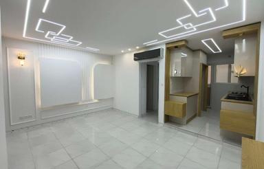 55 متر /پارکینگ/آسانسور/نورگیرعالی/وام اماده/سند تکبرگ