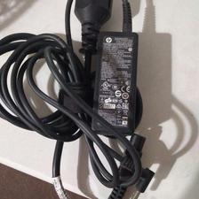 آداپتور 19/5 ولت 2/1 آمپر