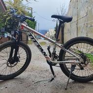 فروش فوری دوچرخه تیتان 24 و دریل رونیکس اشانتیون