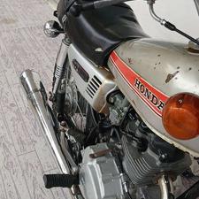 سی جی 95 درصد فابریک موتور خیلی تمیزه معاوضه دارم با هندا