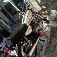 موتورنامی 125