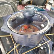 قابلمه دارای چند رنگ