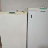 یک دستگاه یخچال و فربزر برند پارس و یک گاز طرح فر5شعله