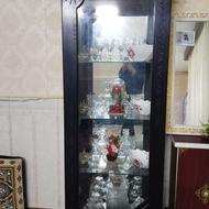 بوفه . ویترین