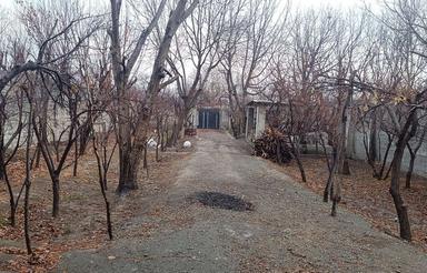 باغ ویلا با بنای 200متر نیمه ساز