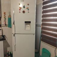 یخچال فریزر .نو.مناسب جهیزیه