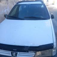 پژو آردی سفید