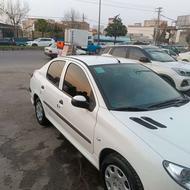 پژو 206 صندوقدار بی رنگ