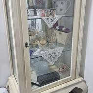 بوفه نیمه کوتاه