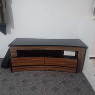 میز تلویزیون سالم