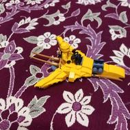 لگو نینجا سوار شده بر هواپیما