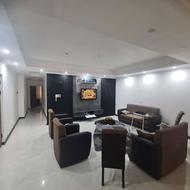 مبل با دسته های چرم