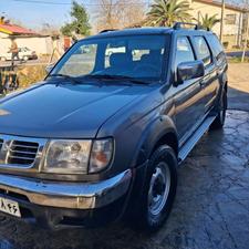 نیسان رونیز سرانزا 86