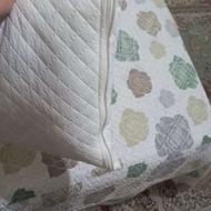 تعدادبالای کاور بالشی