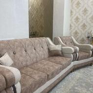 مبل راحتی 7 نفره کاملا تمیز و درحد نو واقعی