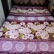 یک تخت دونفره