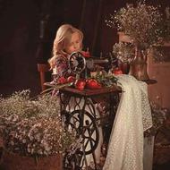 خیاط مسلط به چرخ صنعتی