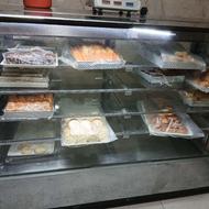 ویترین قنادی و نون فانتزی