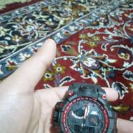 تازه وتمیز است فقط یک روز استفاده کردم ازش