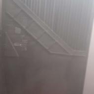 یک عدد در حیاط صنایع سنگین