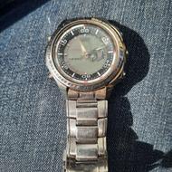 دوعدد ساعت برند