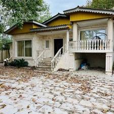 ویلاباغ 400 متری دسترسی عالی 