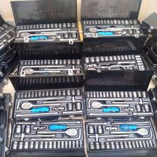 جعبه بکس و ابزارآلات آلمانی و آمریکایی