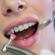 دستیار دندانپزشک کمک به استخدام