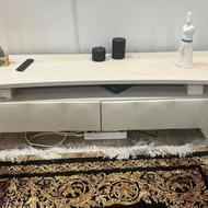 میزتلویزیون سالم 140 در 40